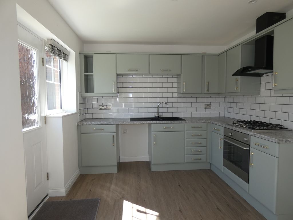 Kitchen/Diner- click for photo gallery